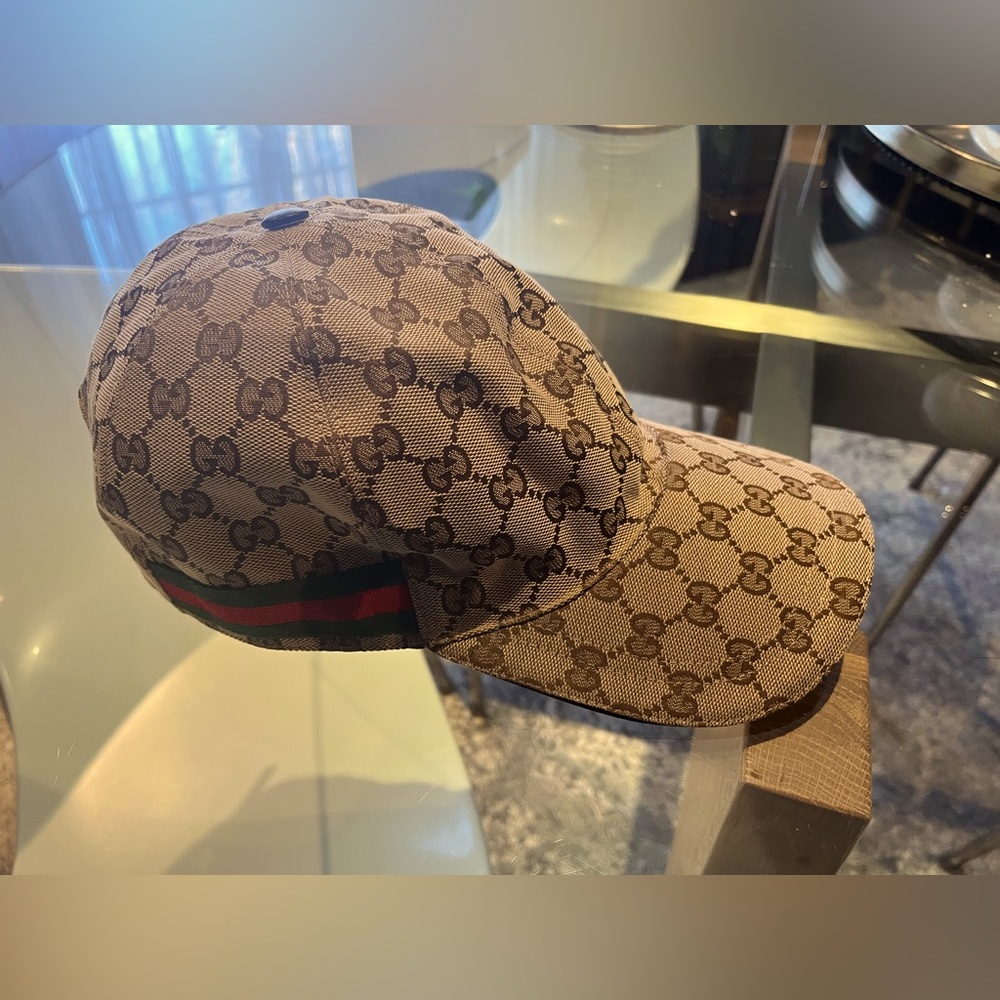 Authentic Gucci Baseball Cap Sherry Line